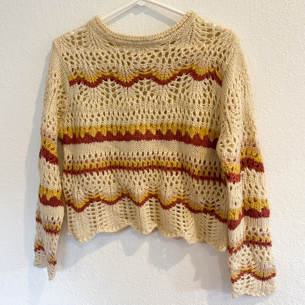 Vintage Inspired Crochet Sweater (Size Medium)